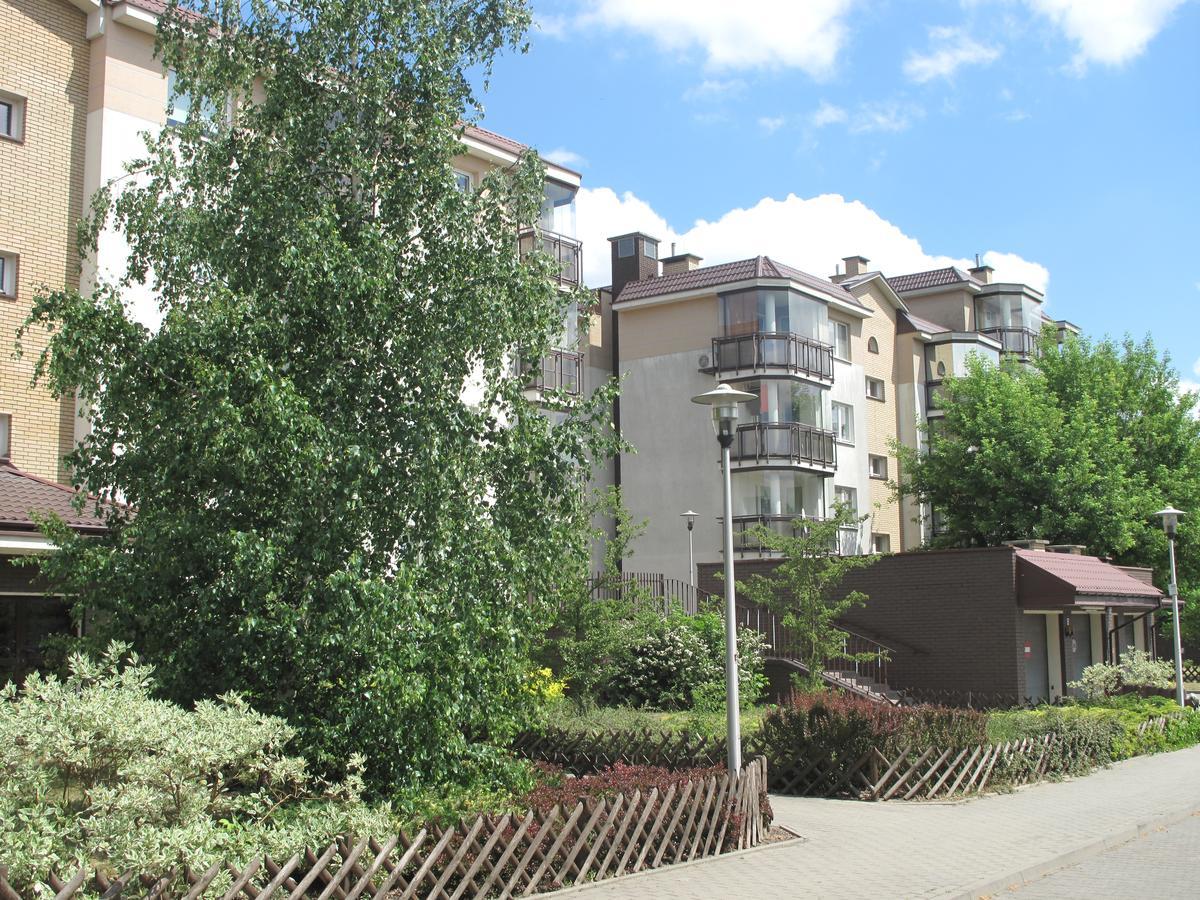 Apartament Goka Like It Apartman Varsó Kültér fotó