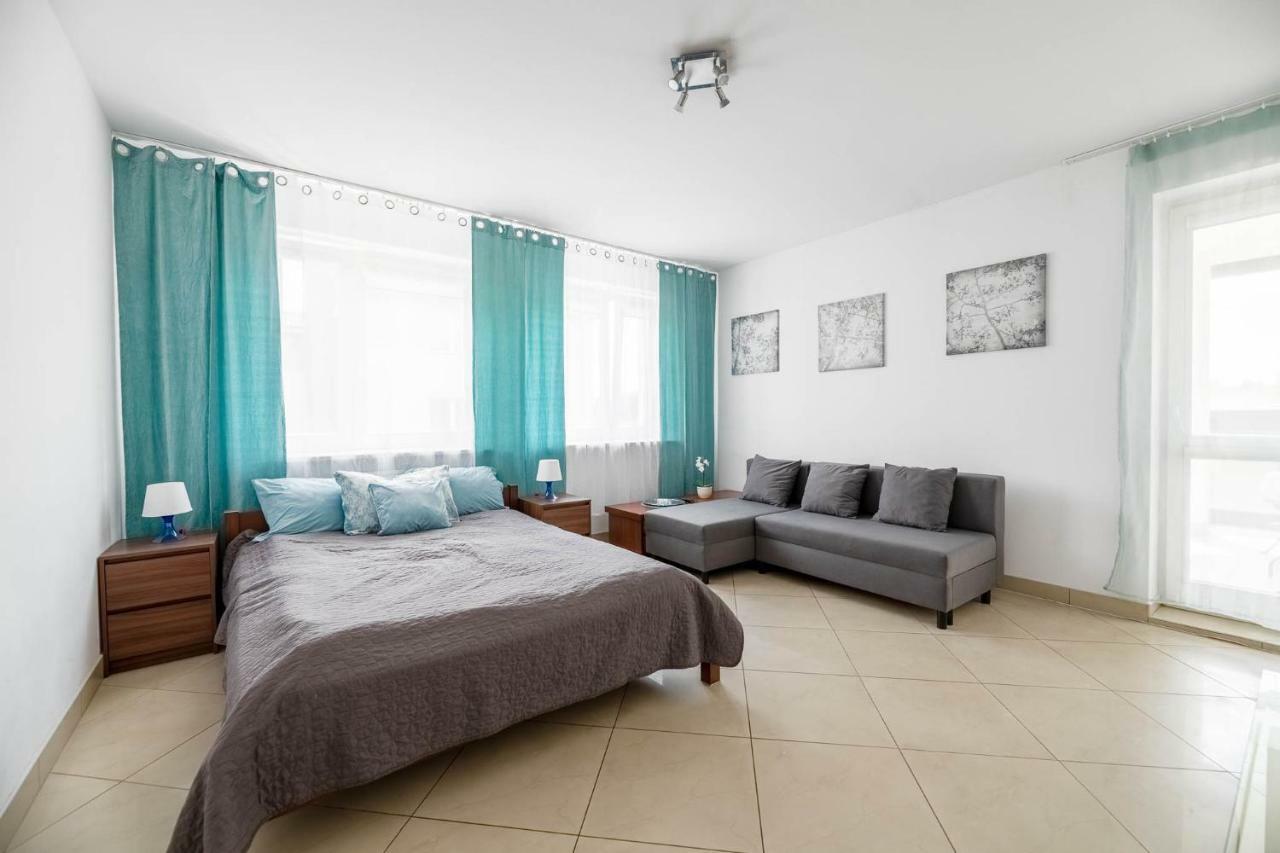 Apartament Goka Like It Apartman Varsó Kültér fotó