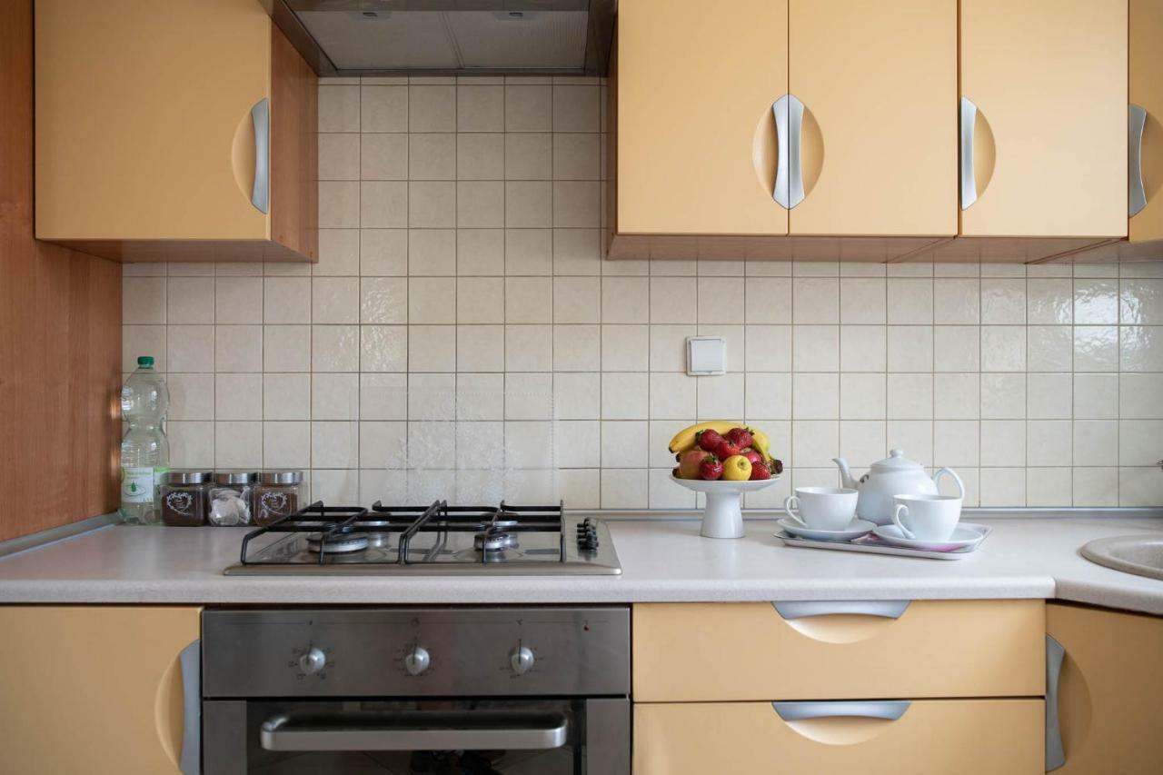 Apartament Goka Like It Apartman Varsó Kültér fotó